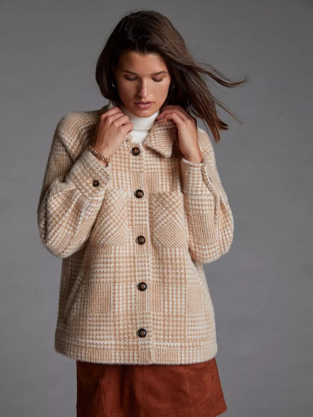 Greylin Houndstooth Shirt Jacket (Beige)